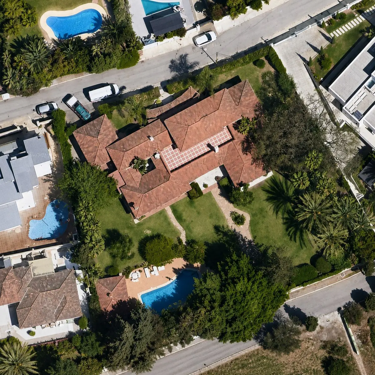 Detached Villa for sale in El Paraiso — photo 1