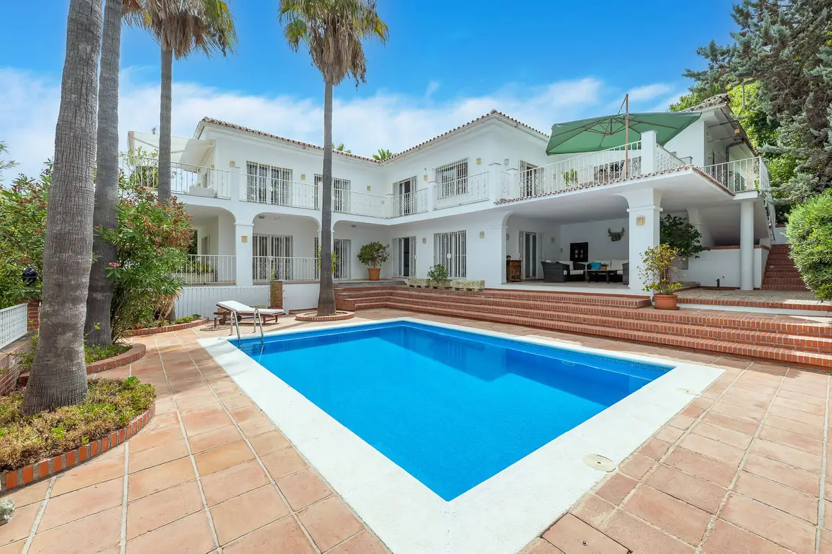 Detached Villa for sale in Alhaurín el Grande — photo 1