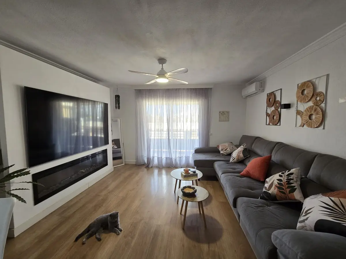 Middle Floor Apartment for sale in Marbella — photo 1