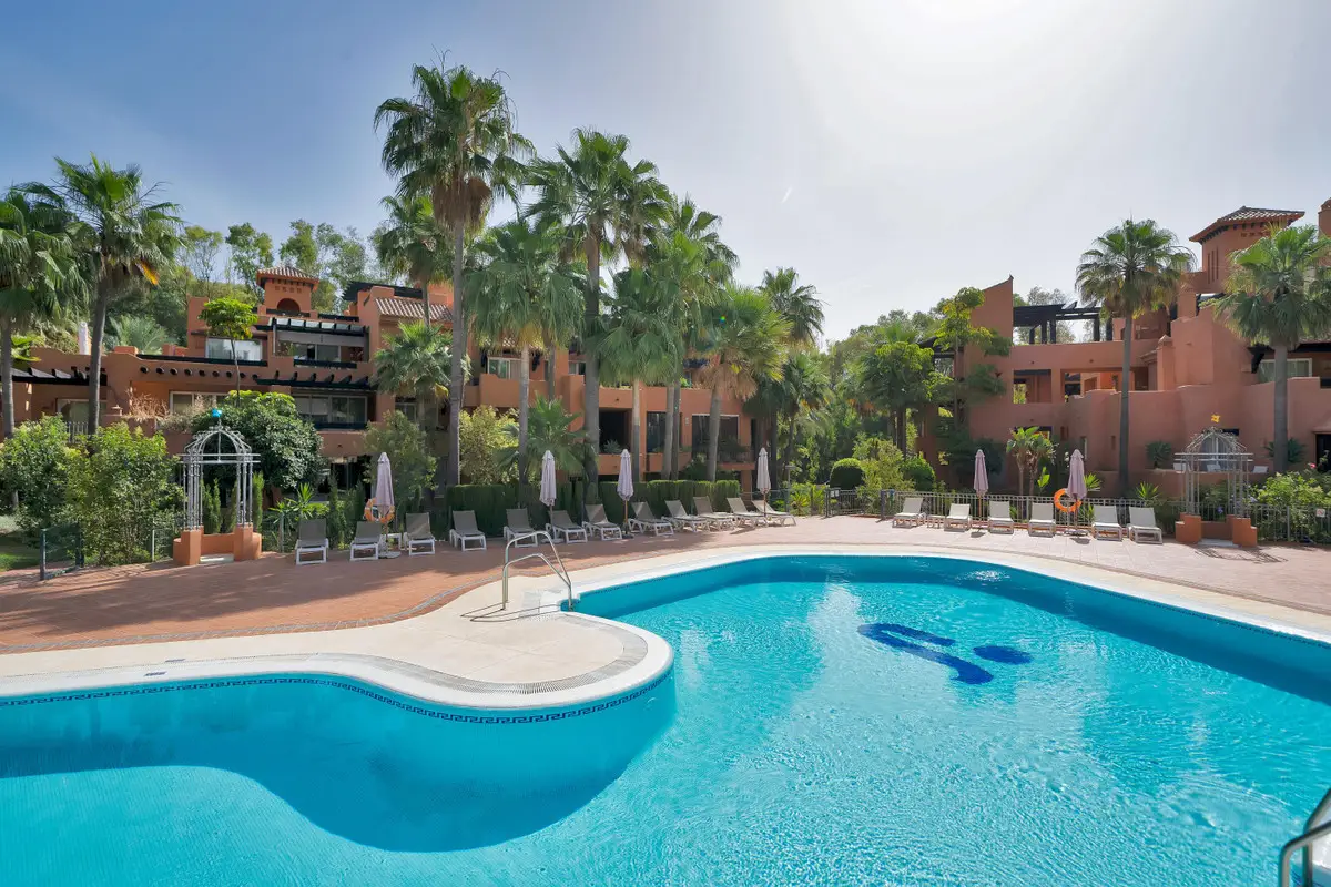 Ground Floor Apartment for sale in Marbella — photo 1