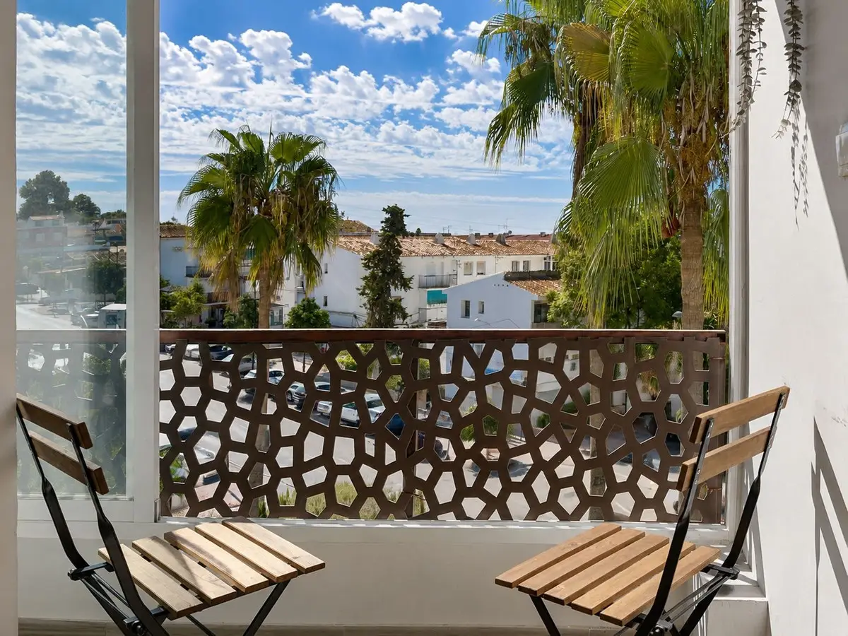 Middle Floor Apartment for sale in Nueva Andalucía — photo 1