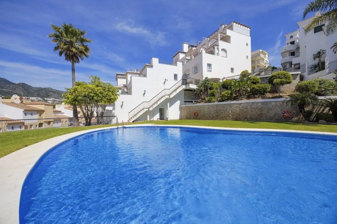 Middle Floor Apartment for sale in Benalmadena — photo 1