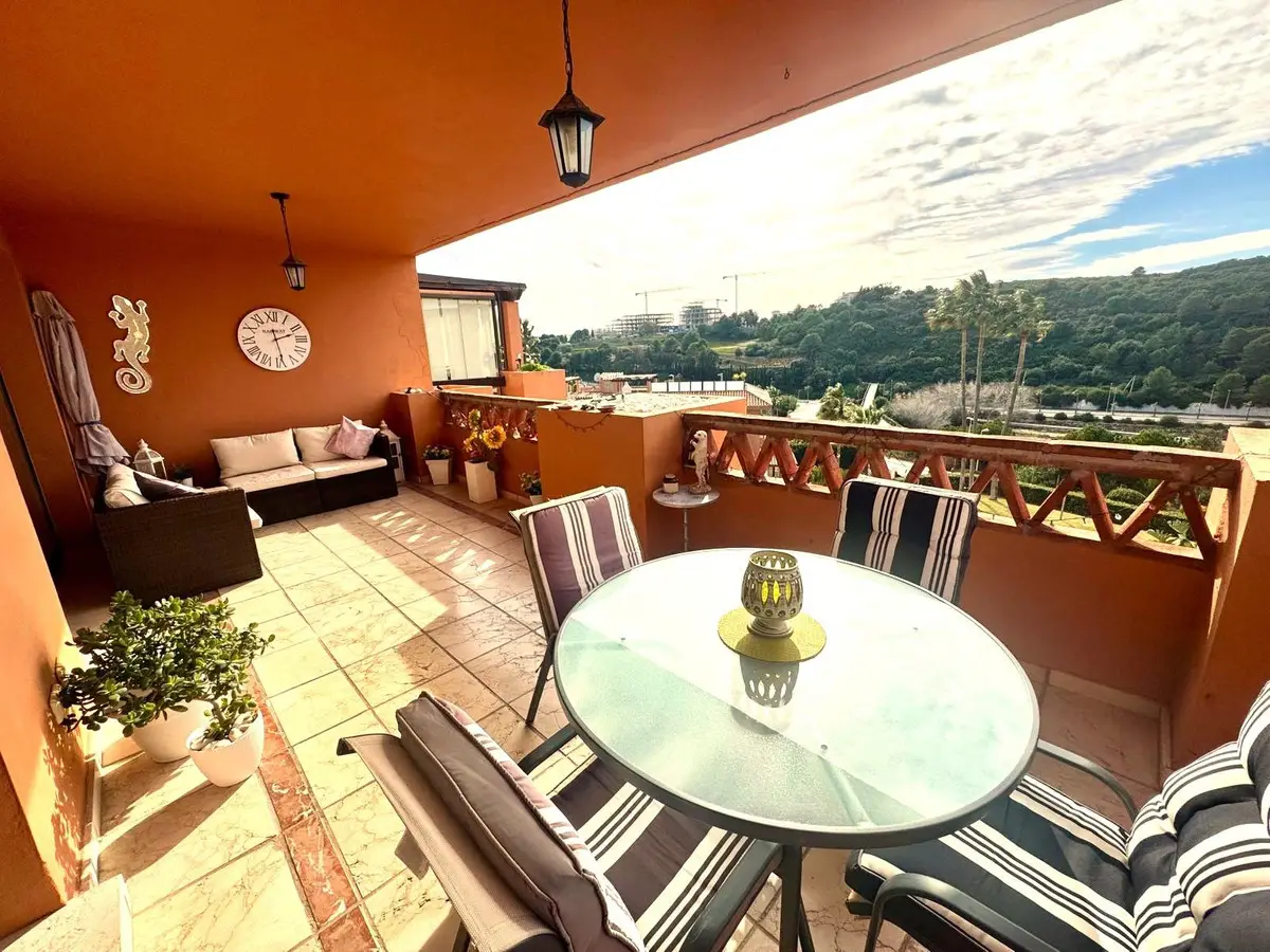 Middle Floor Apartment for sale in Casares Playa — photo 1