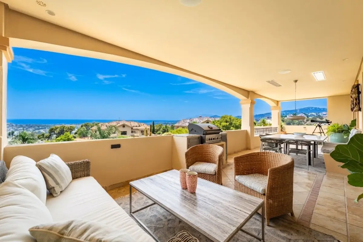 Penthouse Duplex for sale in Nueva Andalucía — photo 1