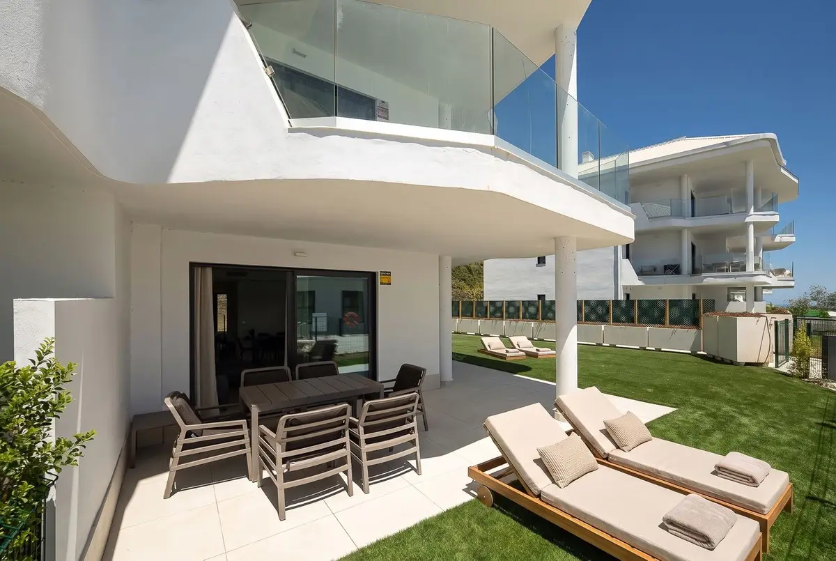 Ground Floor Apartment for sale in Fuengirola — photo 1