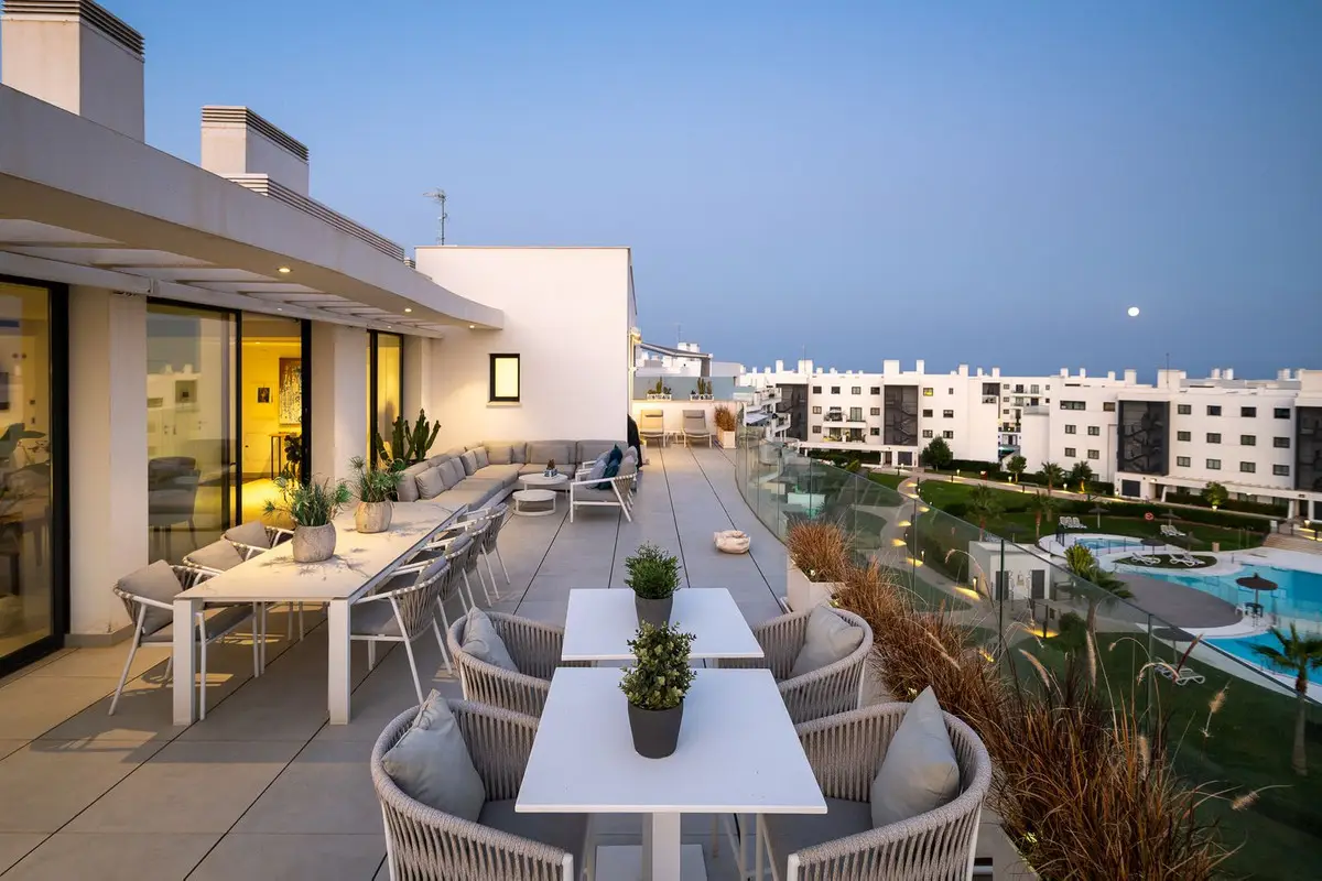 Penthouse for sale in Fuengirola — photo 1