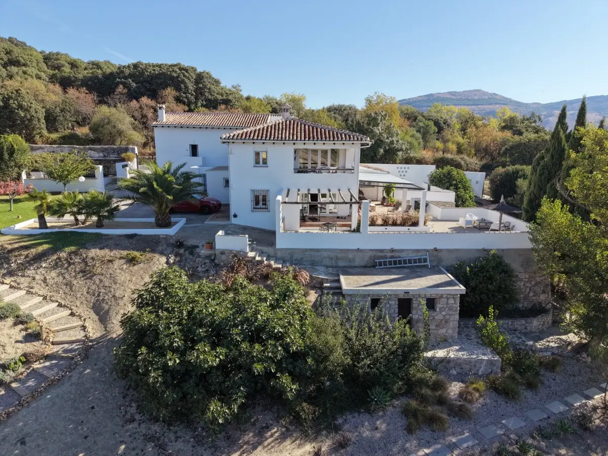 Detached Villa for sale in Colmenar — photo 1