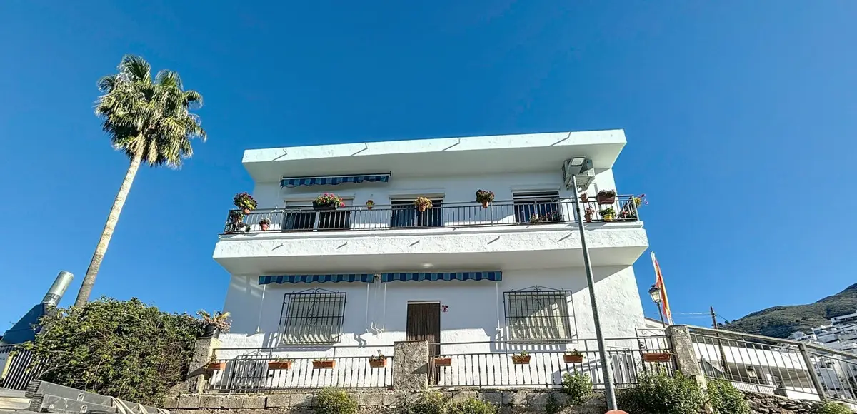 Detached Villa for sale in Cómpeta — photo 1