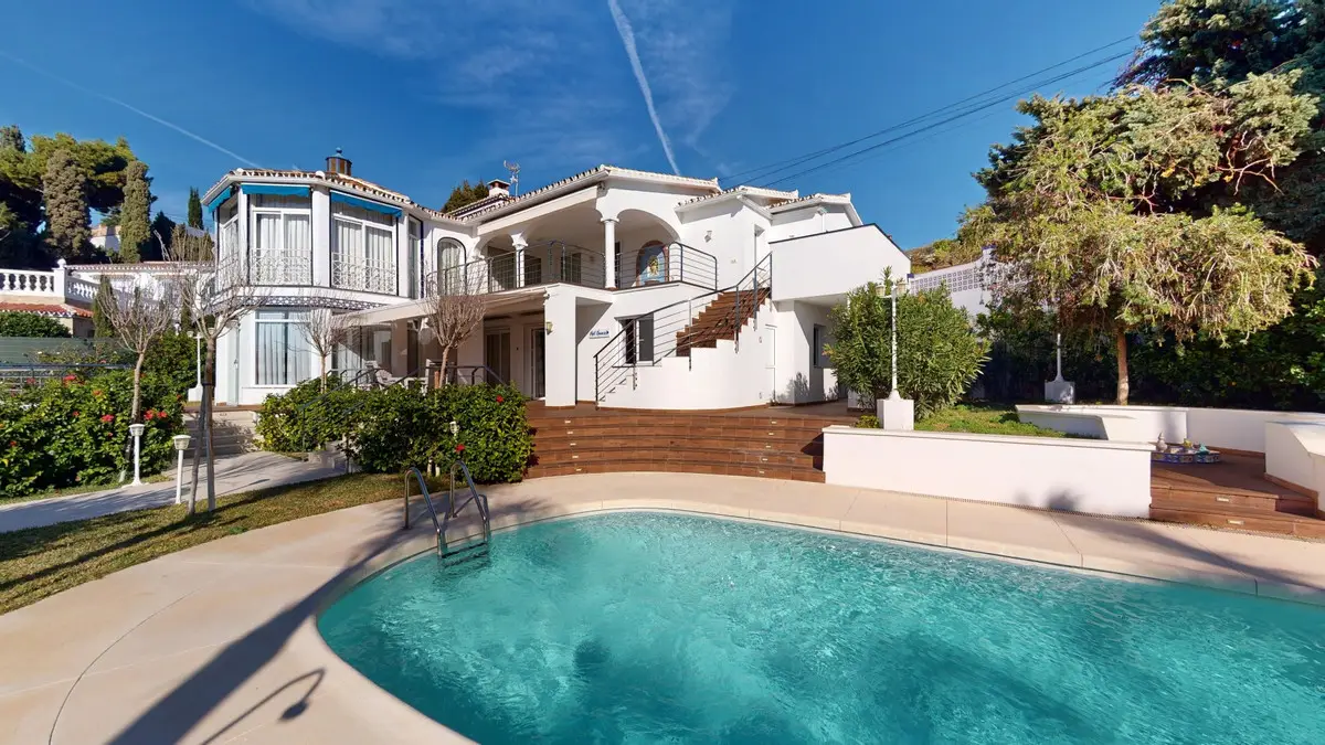 Detached Villa for sale in Caleta de Vélez — photo 1