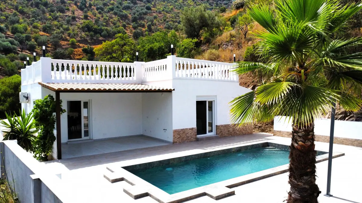 Detached Villa for sale in Arenas — photo 1
