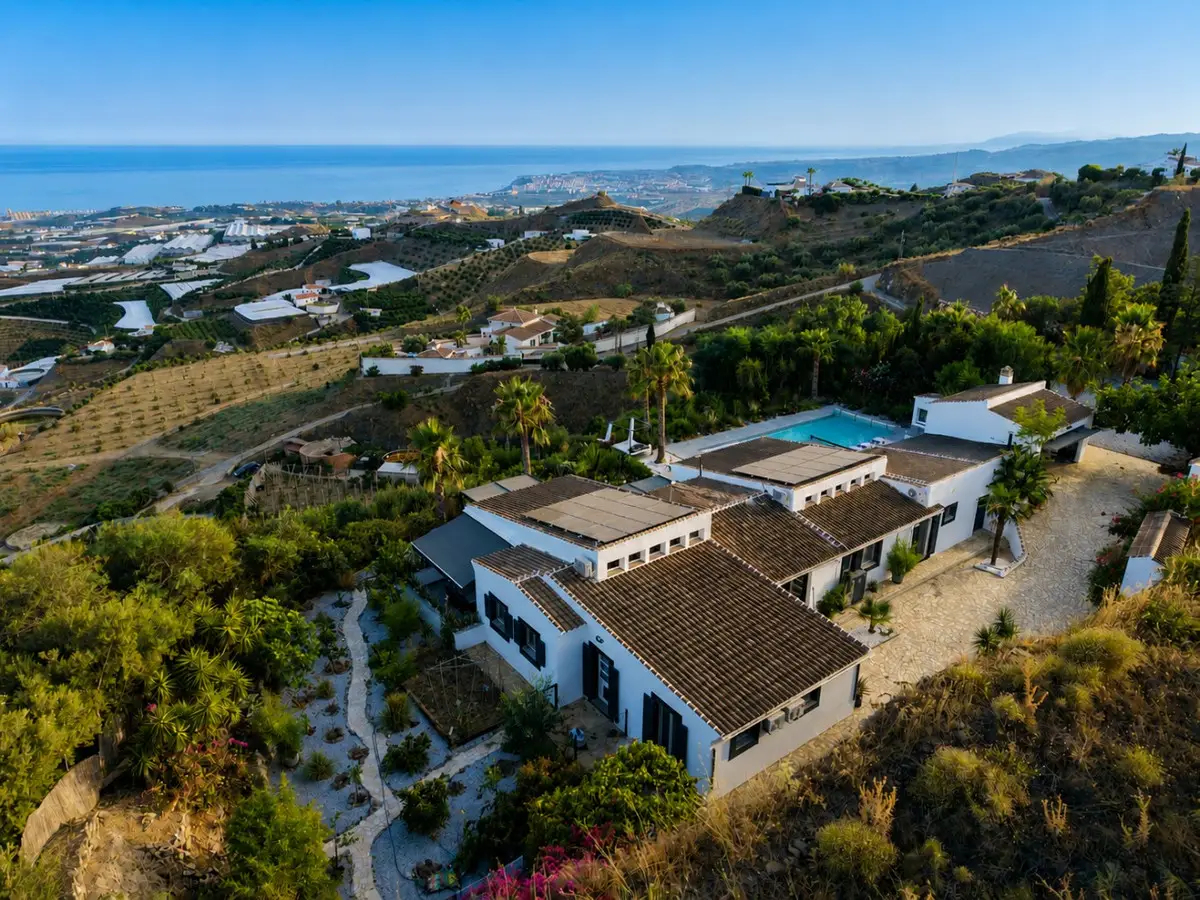 Detached Villa for sale in Algarrobo — photo 1
