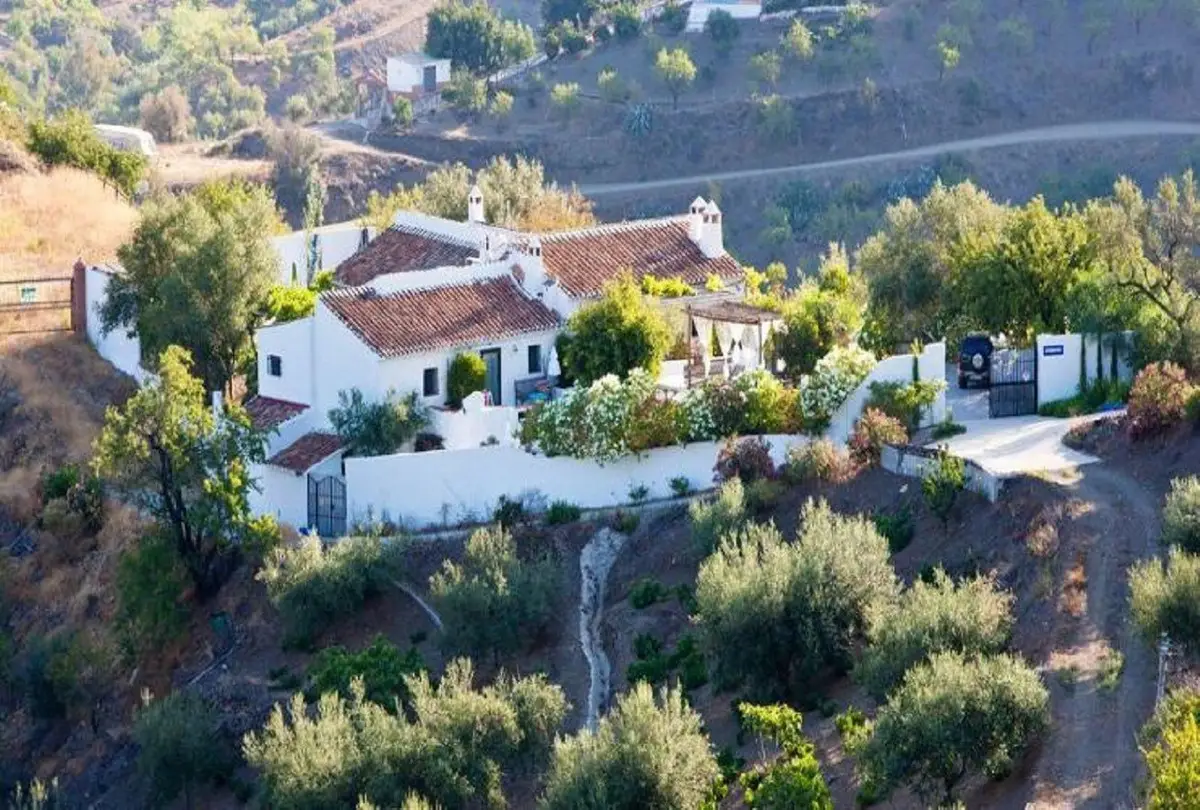 Detached Villa for sale in Arenas — photo 1
