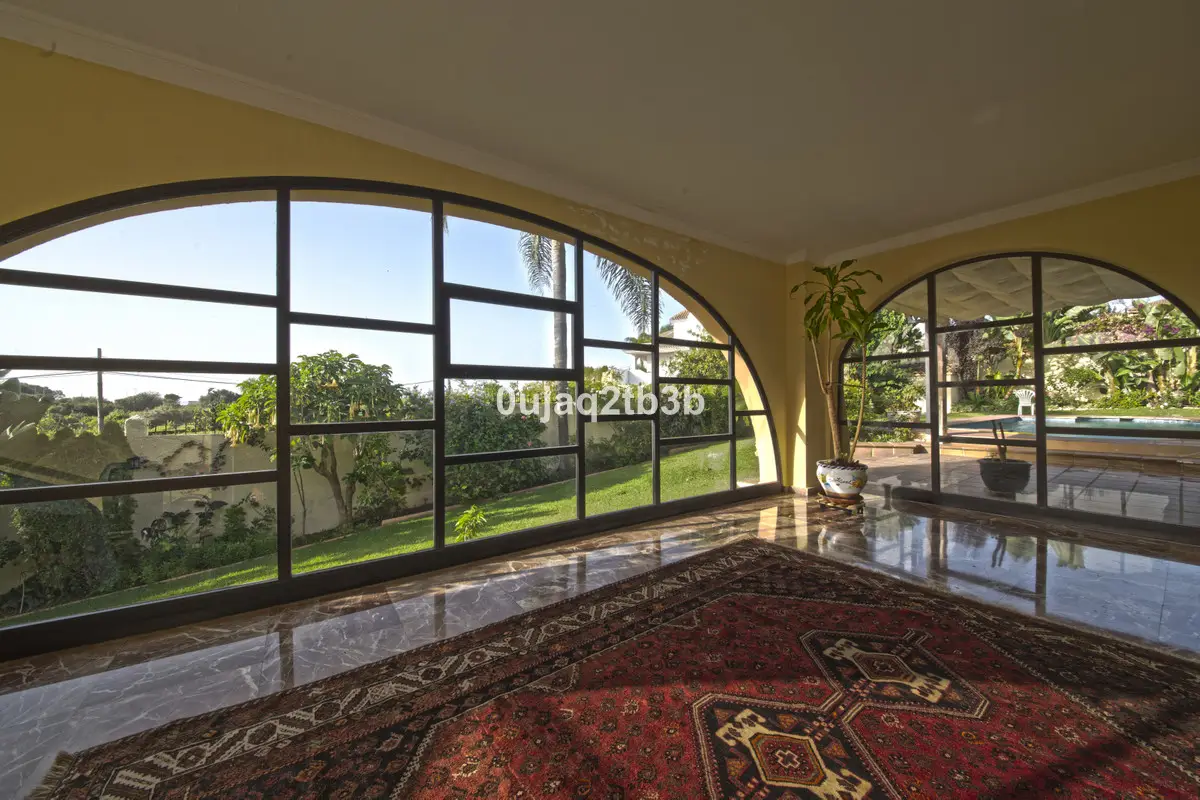 Detached Villa for sale in New Golden Mile — photo 1