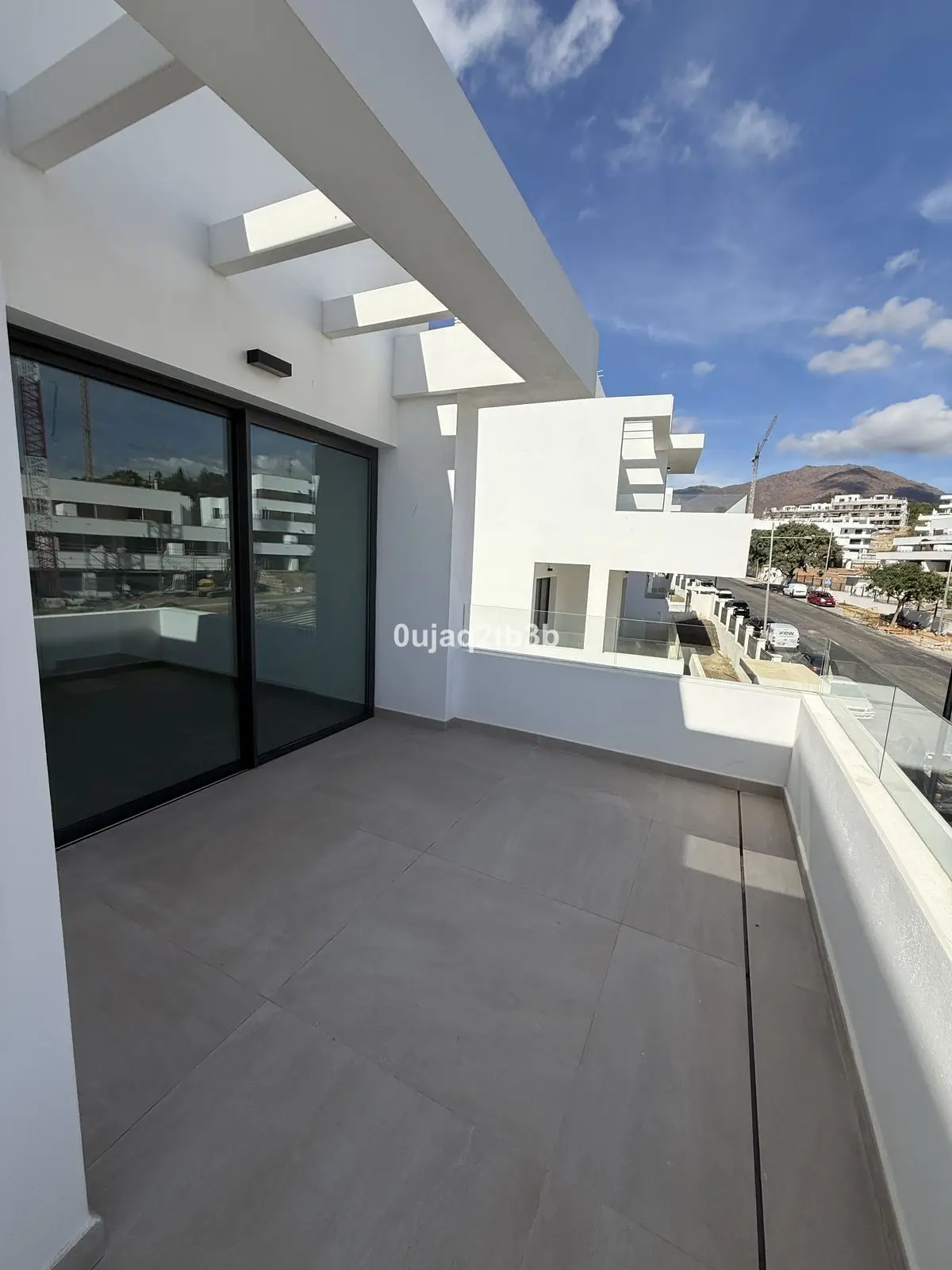 Penthouse for sale in Estepona — photo 1