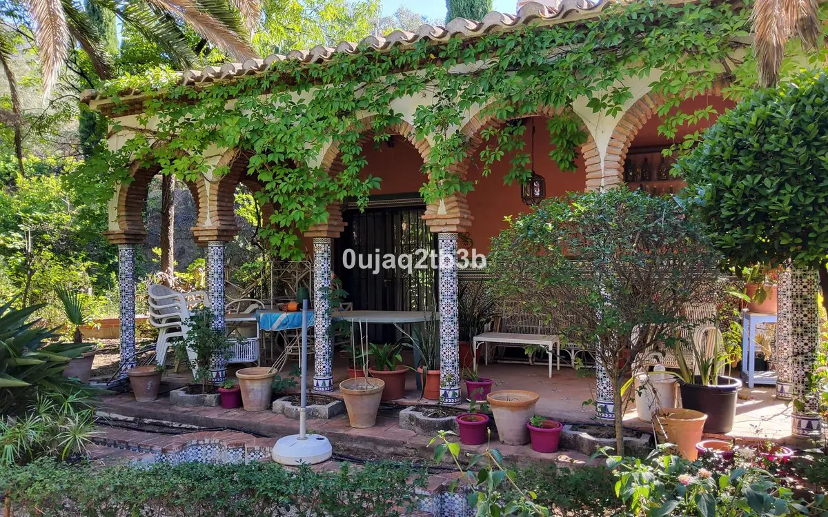 Finca - Cortijo for sale in Mijas — photo 1
