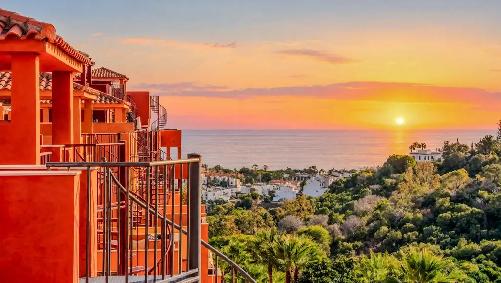 Penthouse Duplex for sale in Reserva de Marbella — photo 1