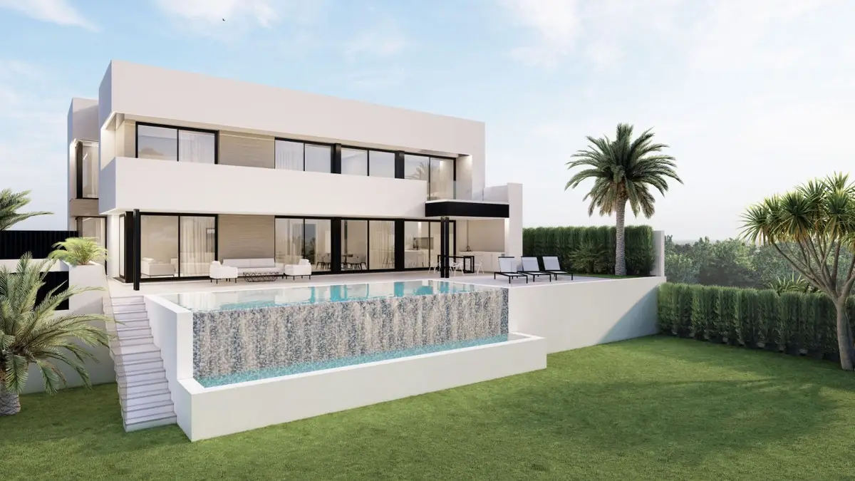 Detached Villa for sale in Manilva — photo 1