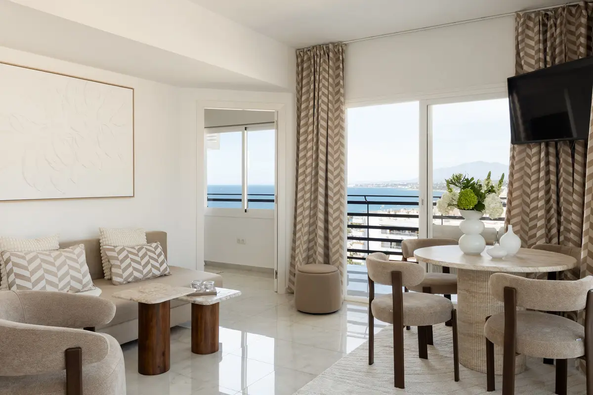 Middle Floor Apartment for sale in Marbella — photo 1