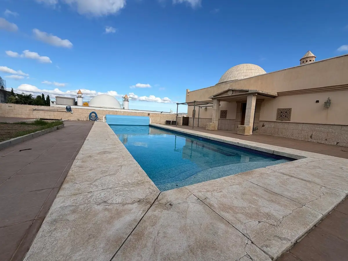 Detached Villa for sale in Cerros del Aguila — photo 1