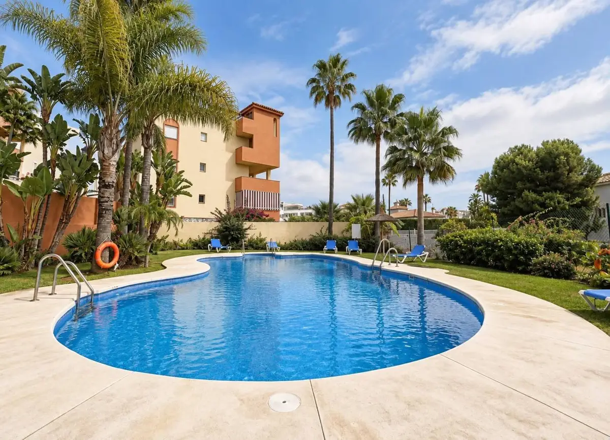 Middle Floor Apartment for sale in Riviera del Sol — photo 1
