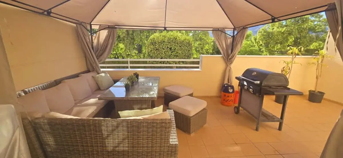 Ground Floor Apartment for sale in Ciudad Jardín — photo 1