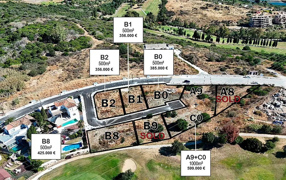 Residential Plot for sale in Estepona — photo 1