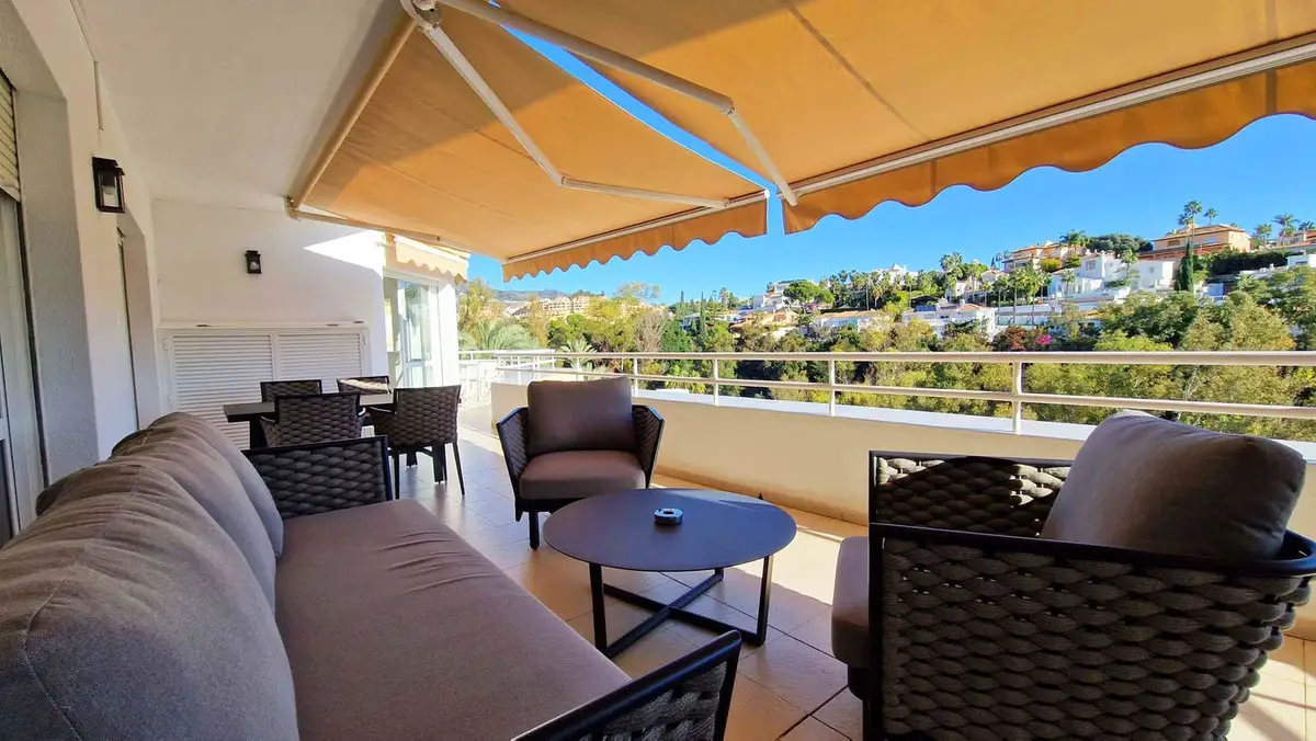 Penthouse for sale in Benalmadena Costa — photo 1