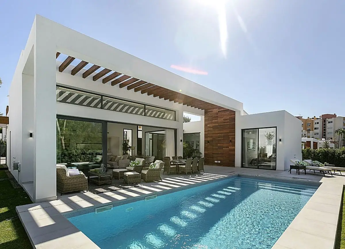 Detached Villa for sale in Atalaya — photo 1