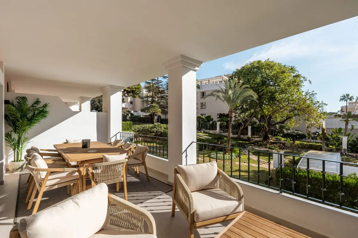 Penthouse Duplex for sale in Nueva Andalucía — photo 1