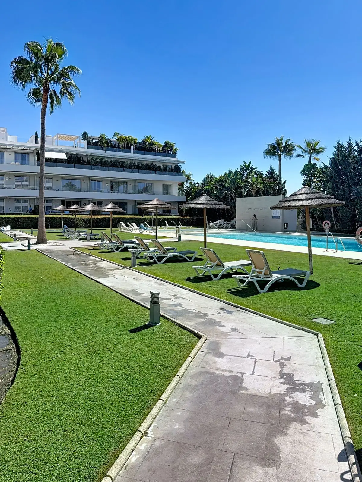 Ground Floor Apartment for sale in Bel Air — photo 1