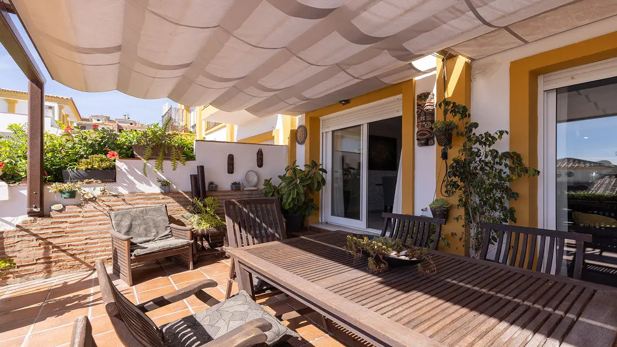 Townhouse for sale in Manilva — photo 1