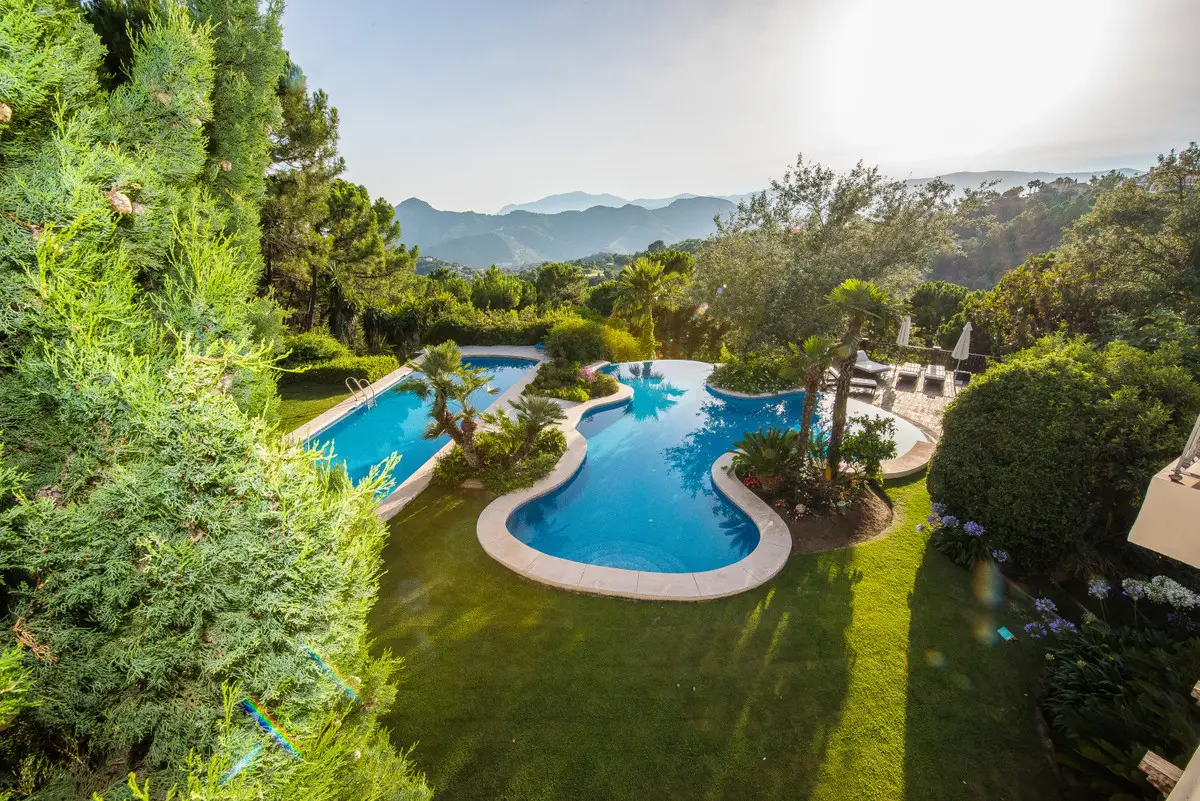 Detached Villa for sale in La Zagaleta — photo 1
