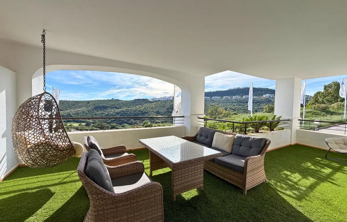 Middle Floor Apartment for sale in Casares Playa — photo 1