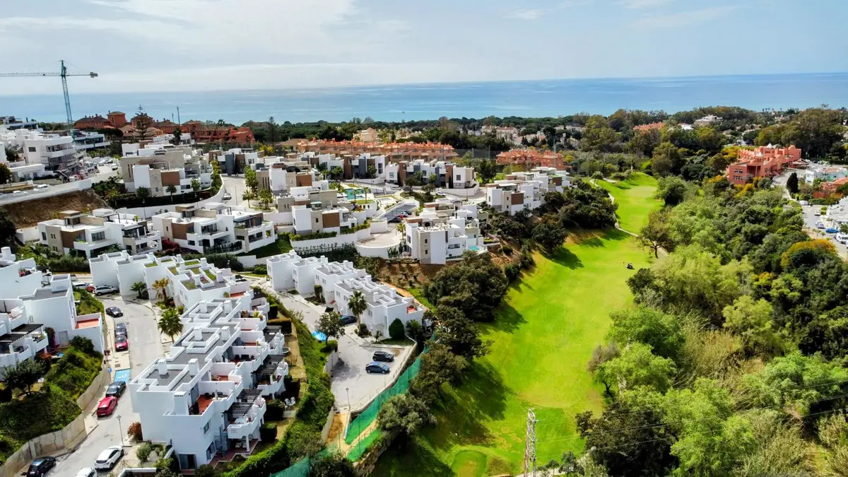Townhouse for sale in Cabopino — photo 1