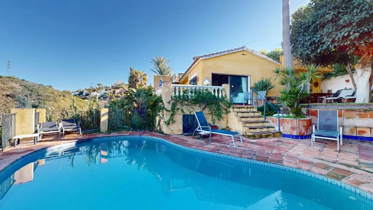 Detached Villa for sale in El Rosario — photo 1
