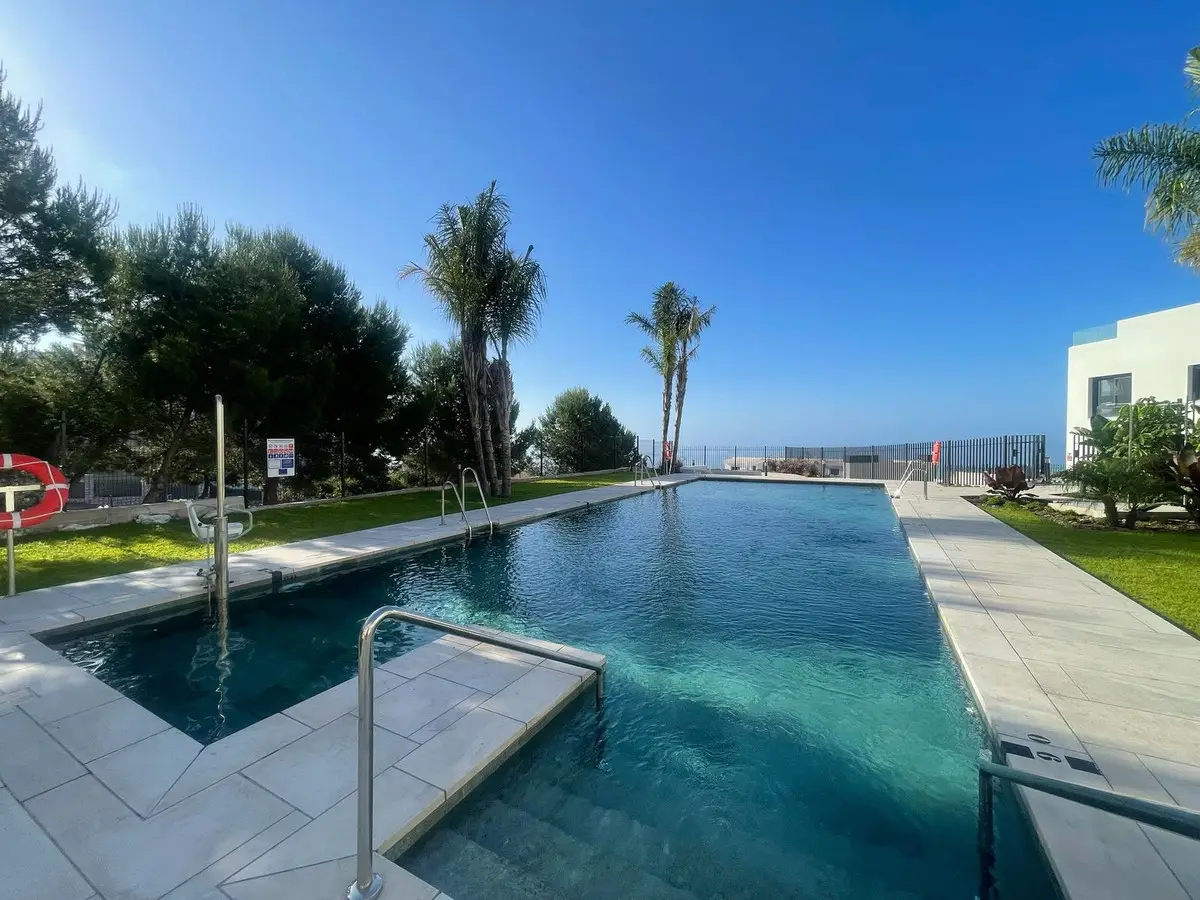 Top Floor Apartment for sale in Benalmadena — photo 1