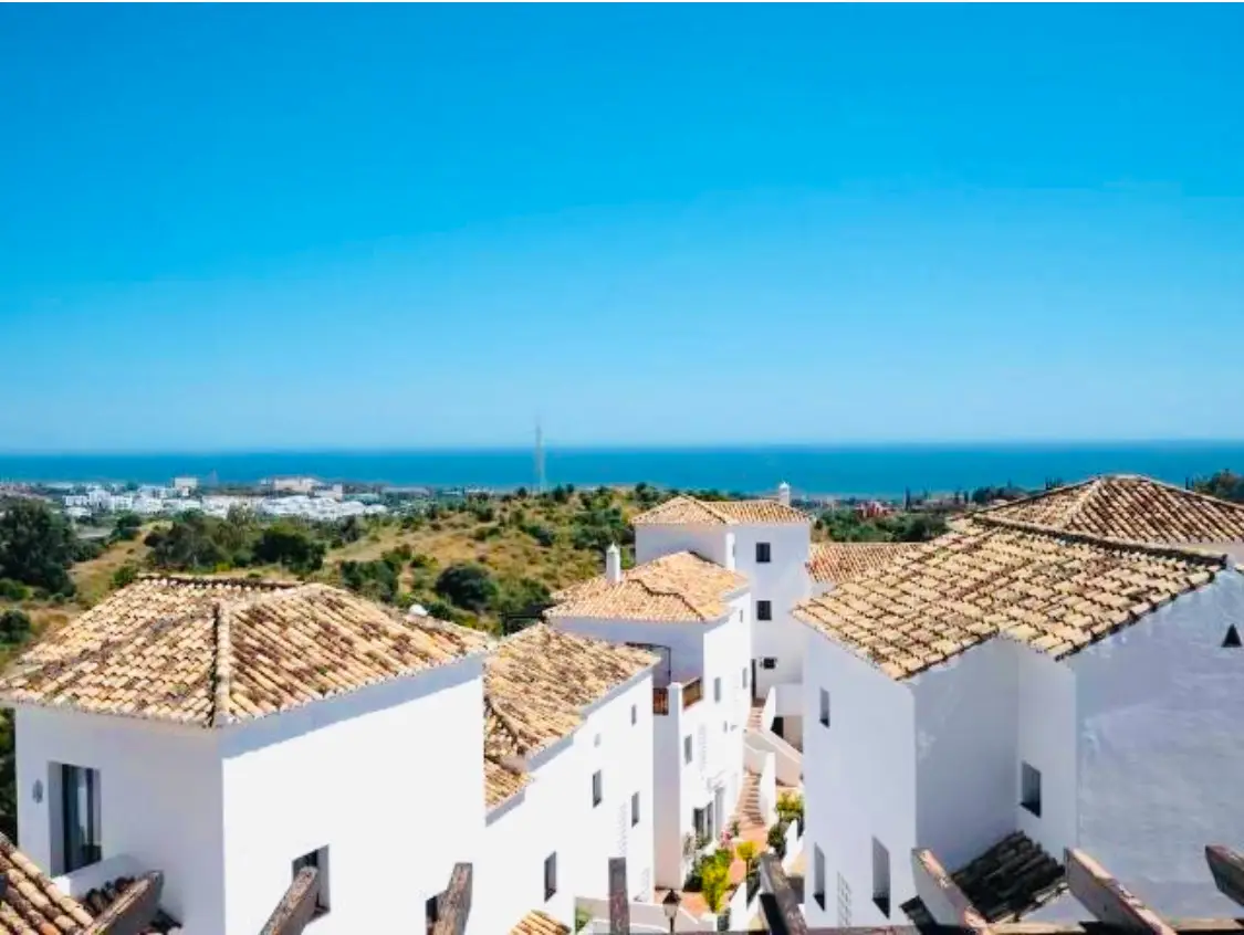 Townhouse for sale in Marbella — photo 1