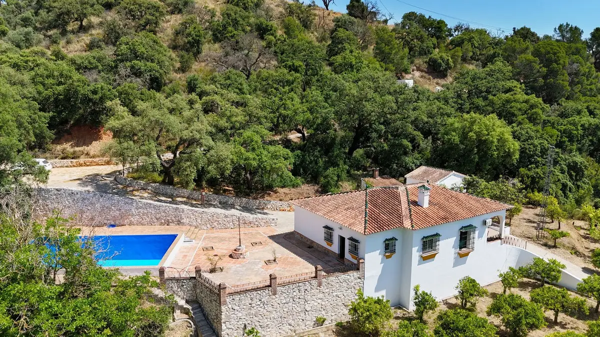 Detached Villa for sale in Alhaurín el Grande — photo 1