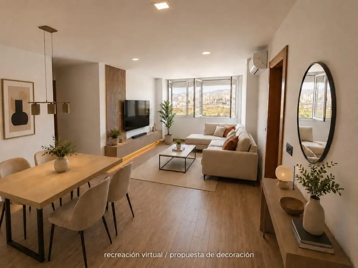 Middle Floor Apartment for sale in Málaga — photo 1