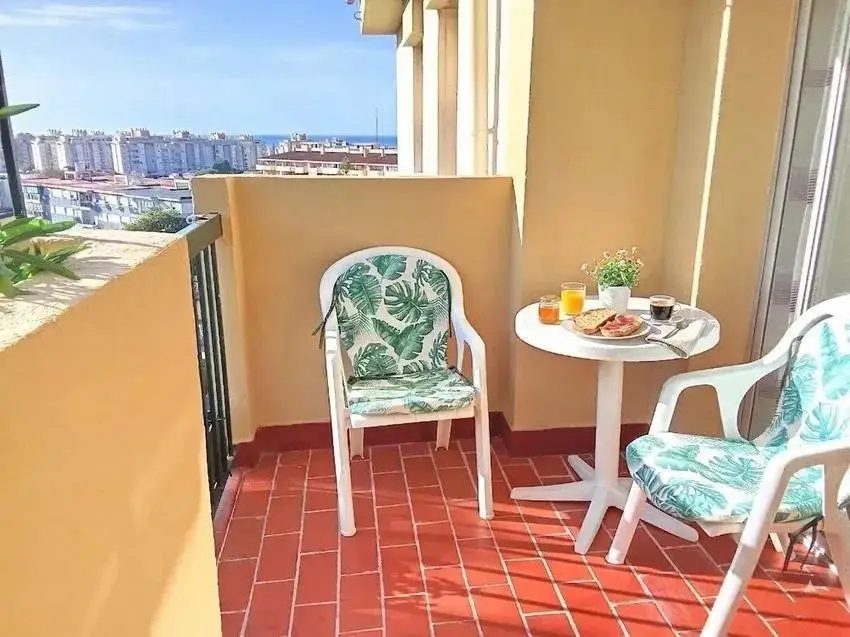 Ground Floor Apartment for sale in Rincón de la Victoria — photo 1