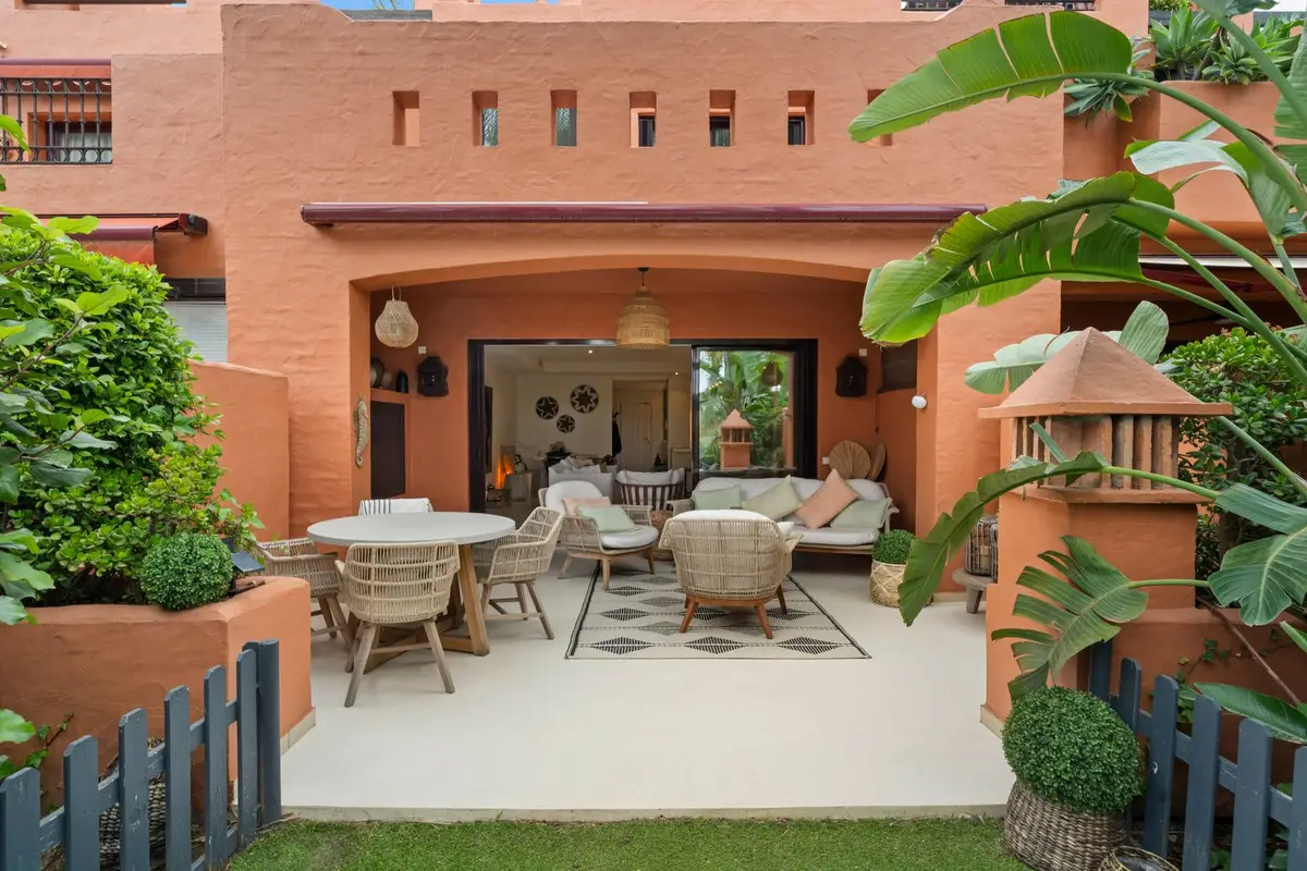 Townhouse for sale in The Golden Mile — photo 1