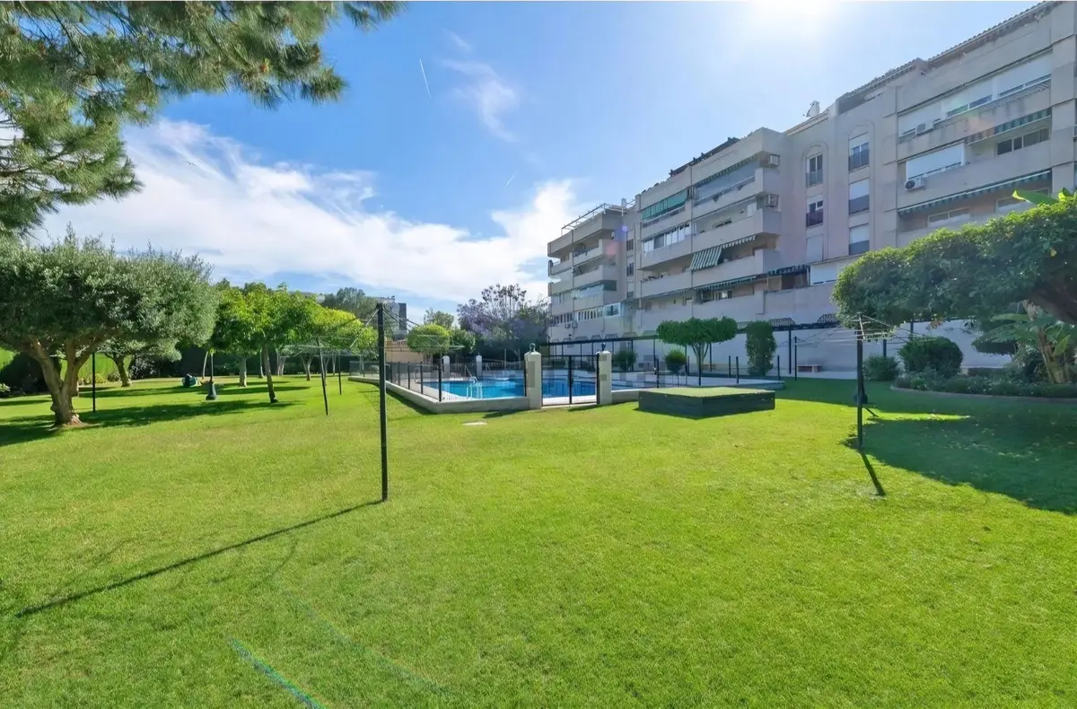 Middle Floor Apartment for sale in Málaga Centro — photo 1
