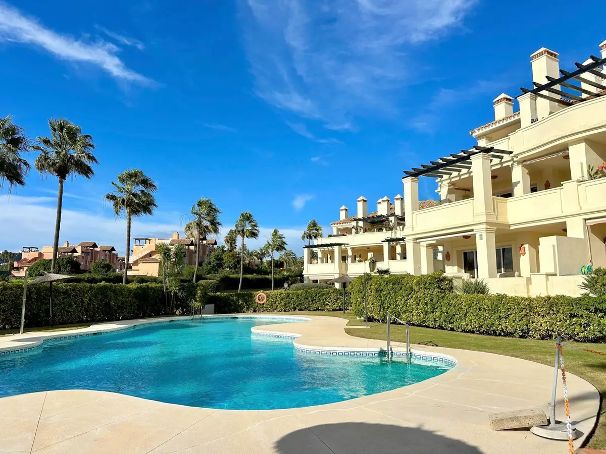 Middle Floor Apartment for sale in Casares Playa — photo 1