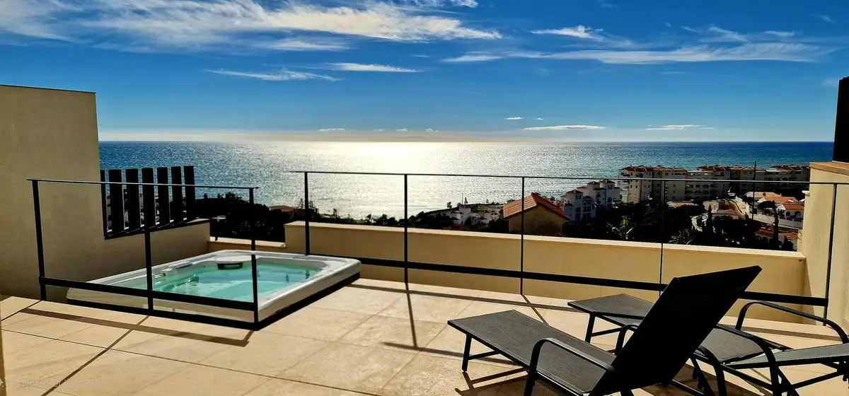 Townhouse for sale in Torrox Costa — photo 1