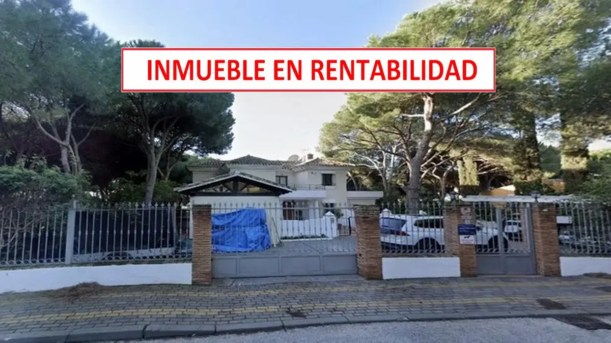 Detached Villa for sale in Marbella — photo 1
