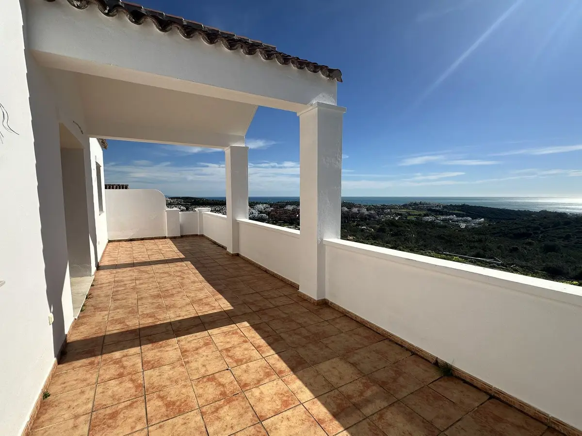 Townhouse for sale in Doña Julia — photo 1