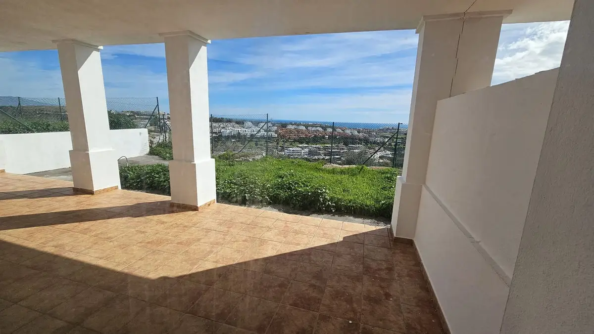 Townhouse for sale in Doña Julia — photo 1