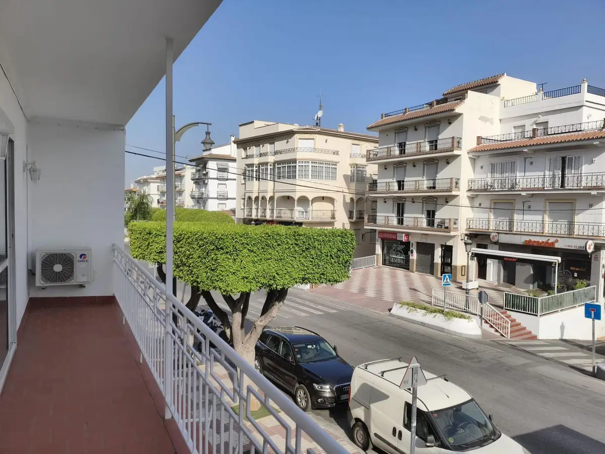 Middle Floor Apartment for sale in Alhaurín el Grande — photo 1