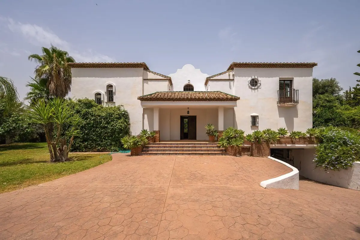 Detached Villa for sale in Alhaurín el Grande — photo 1