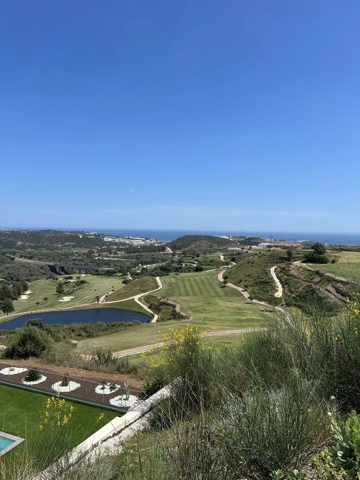 Middle Floor Apartment for sale in La Cala de Mijas — photo 1